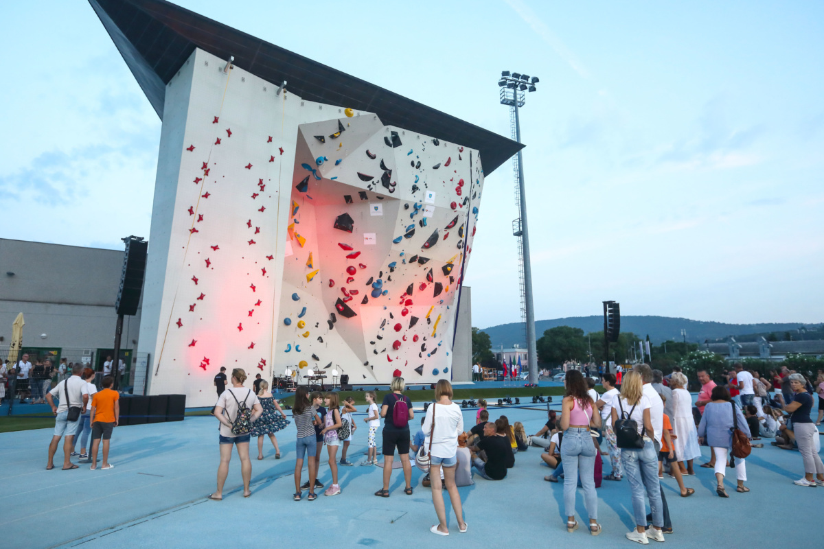 Plezalni center Koper bo gostil svetovno prvenstvo v vojaškem športnem plezanju