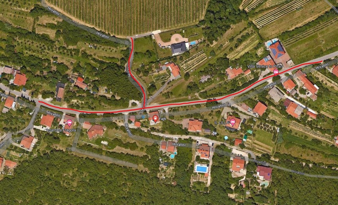 Prikaz zapore cest v Hrvatinih