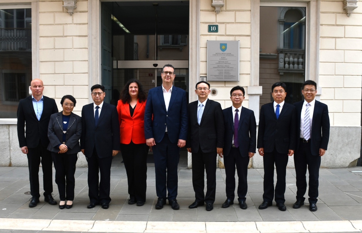 Koper obiskala delegacija pobratenega kitajskega mesta Jiujiang