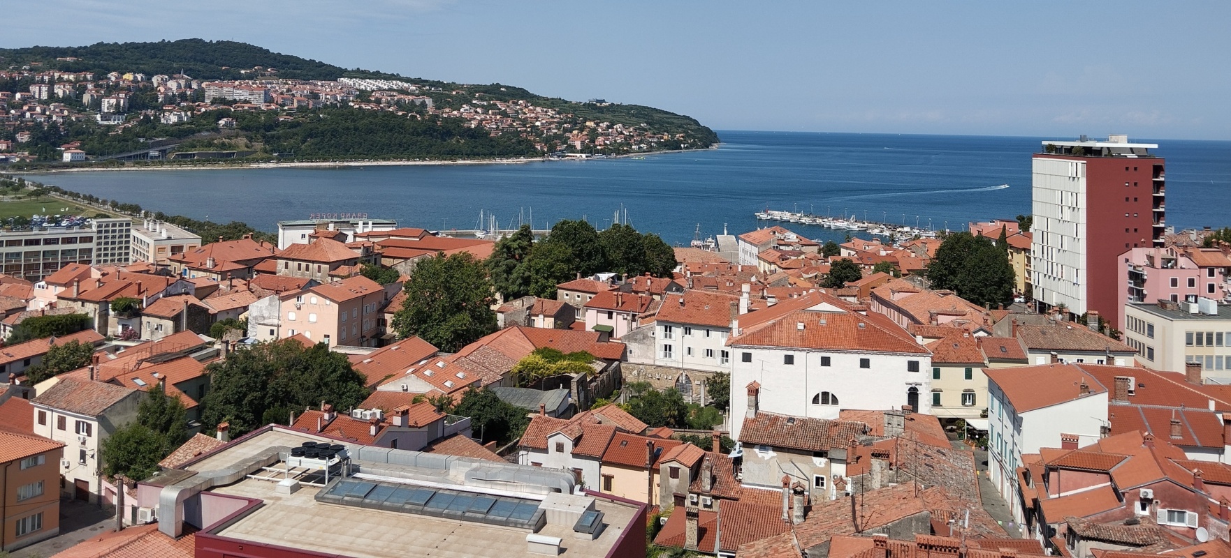 Občina prodaja dobrega 1,3 milijona vredni nepremičnini