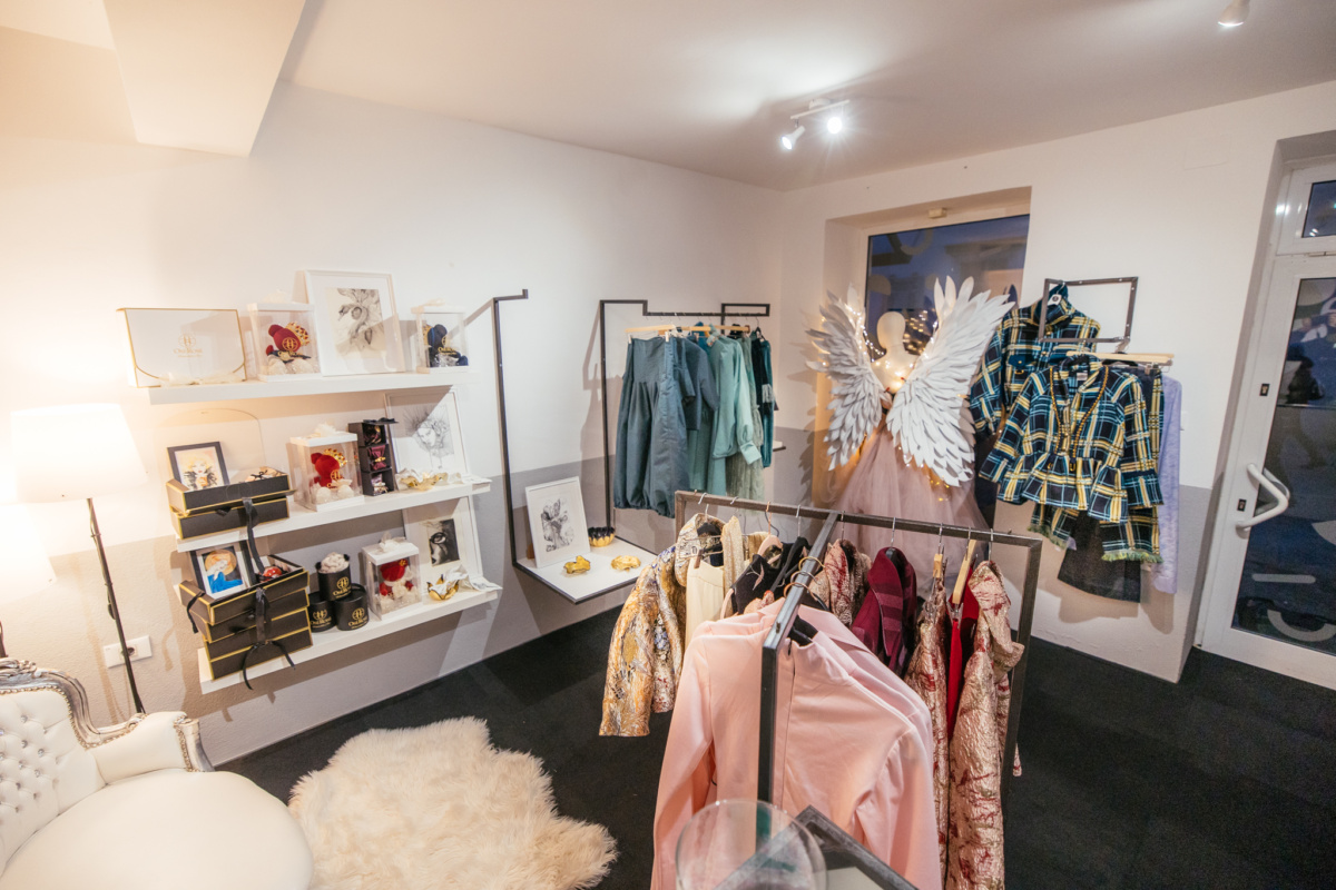 OsèRosè v Koper prinaša umetniško modo in brezčasno eleganco