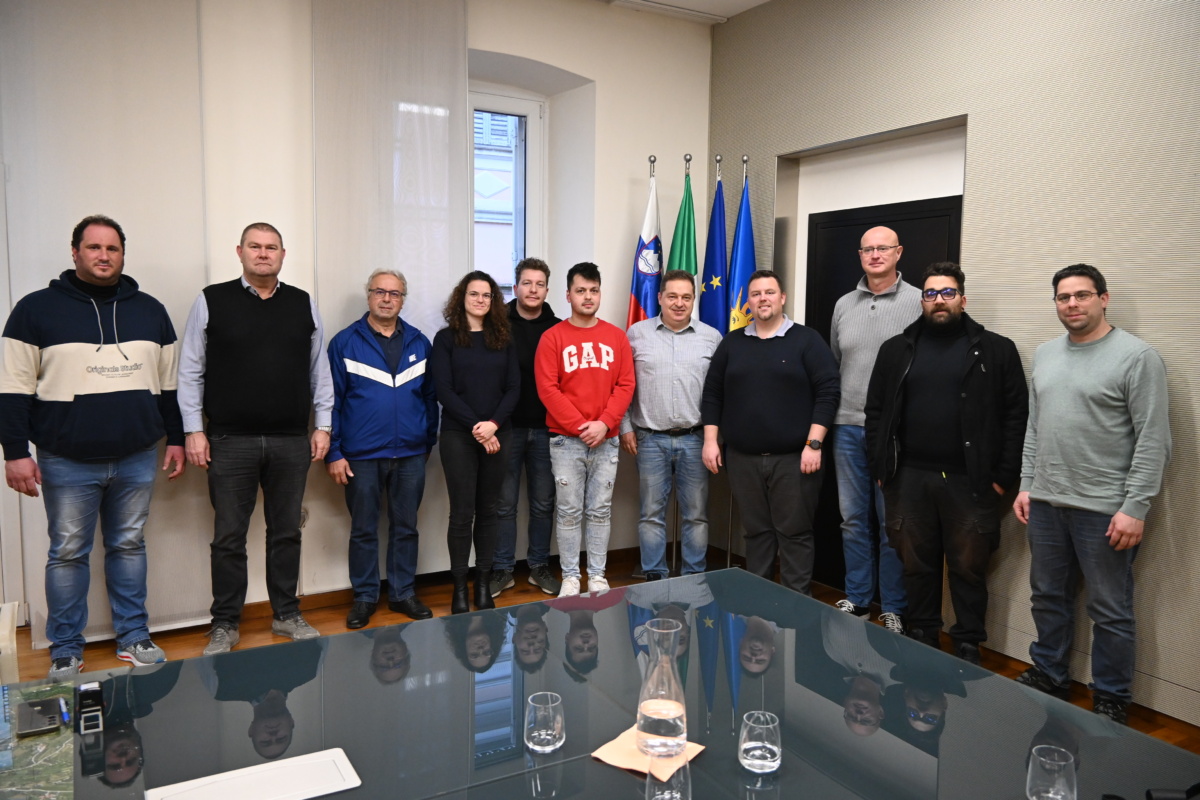 Več kot milijon evrov za prostovoljna gasilska društva