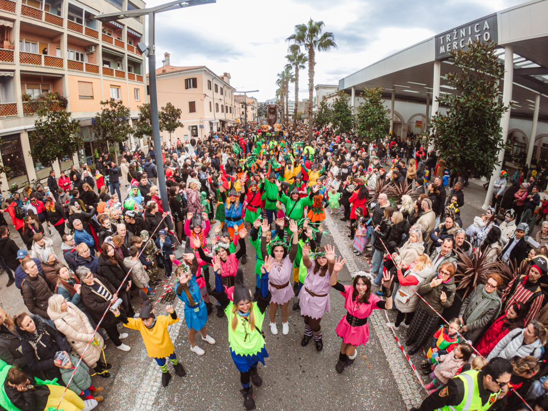 16. Istrska pustna povorka v Kopru letos v znamenju ljubezni in čezmejnega povezovanja