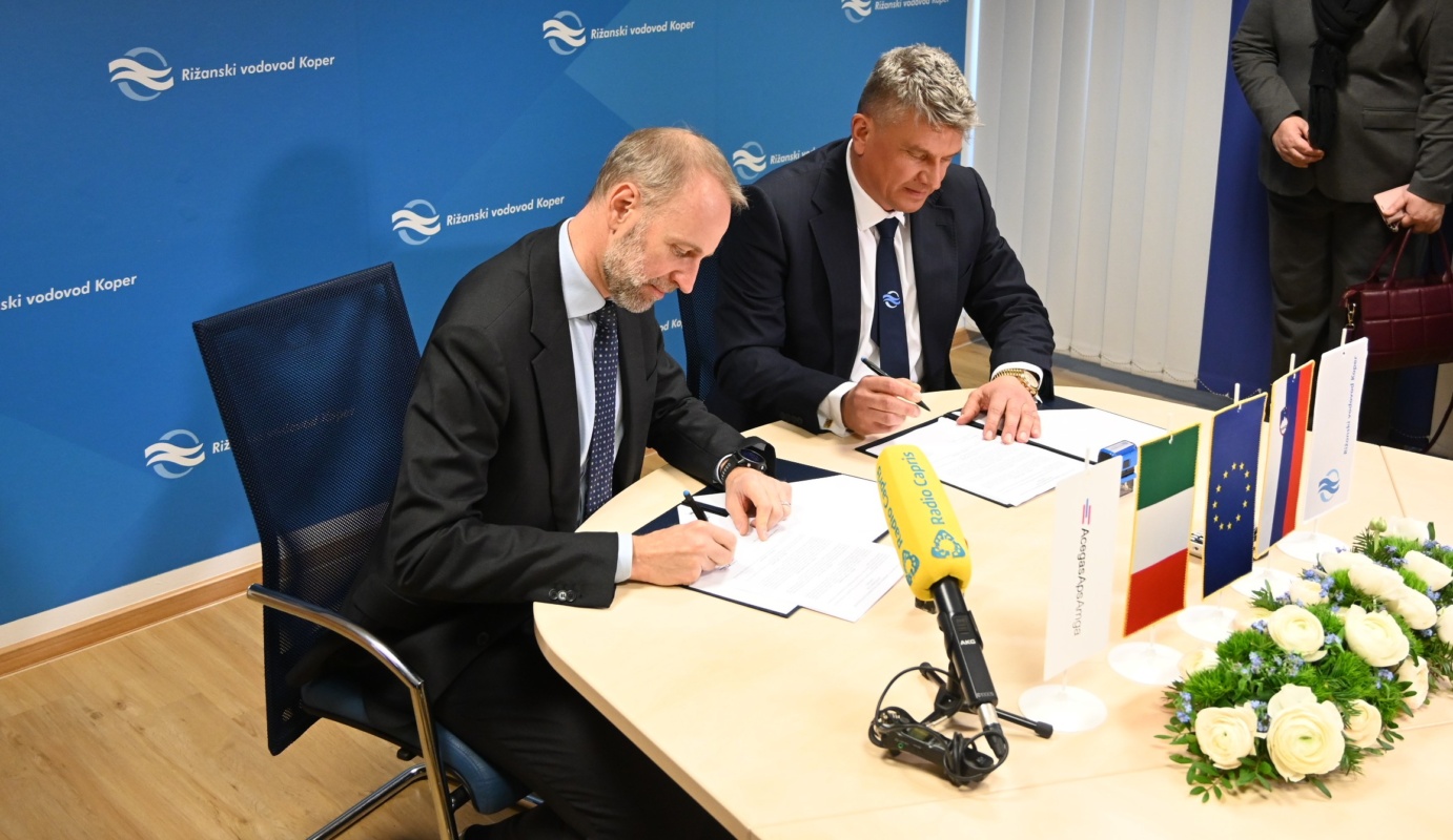 Obnovljen čezmejni sporazum za zagotavljanje varne oskrbe s pitno vodo med Italijo in Slovenijo