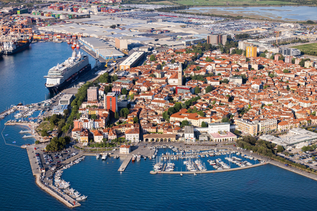 V maju pričakujemo dvanajst prihodov potniških ladij