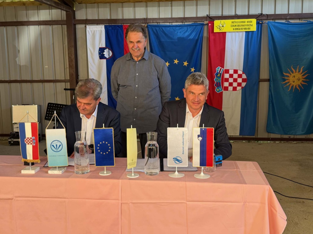 V Rakitovcu podpisali pismo o nameri za čezmejni vodovod Kropinjak–Brest–Rakitovec