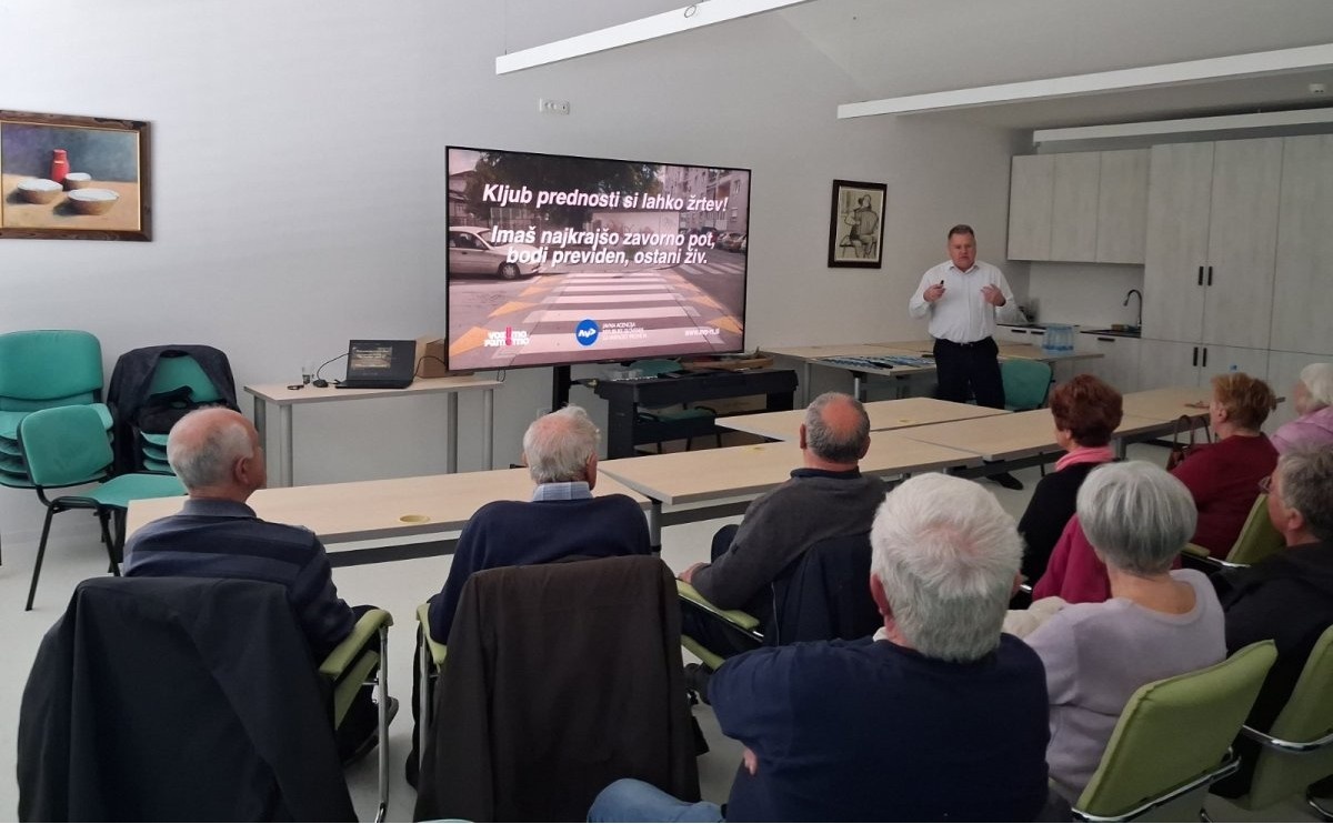 Za starejše preventivni program za večjo varnost v prometu