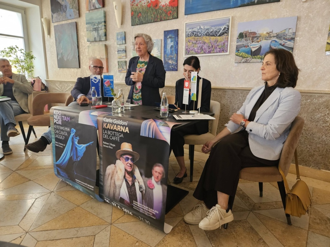 Primorski poletni festival z močnim sporočilom